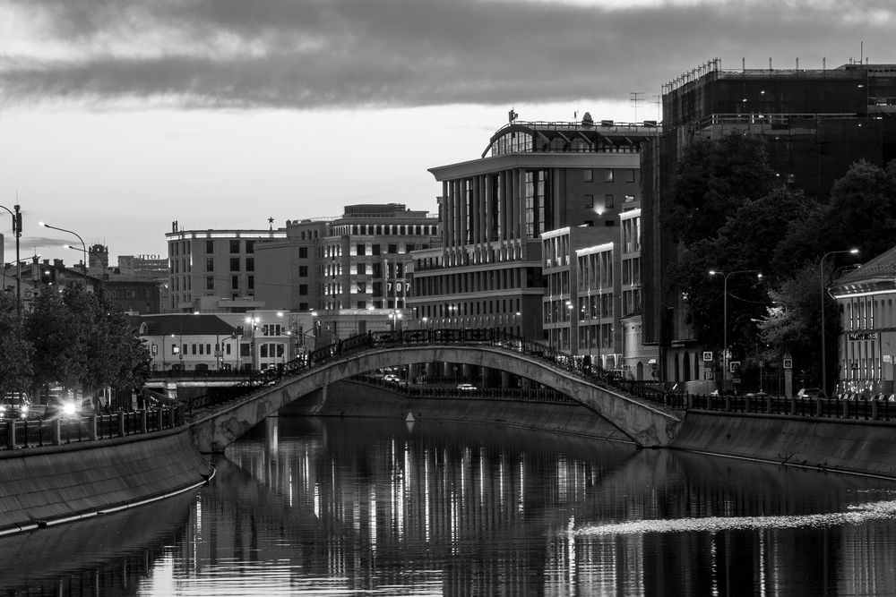 Фотография автора Валерий Бычков