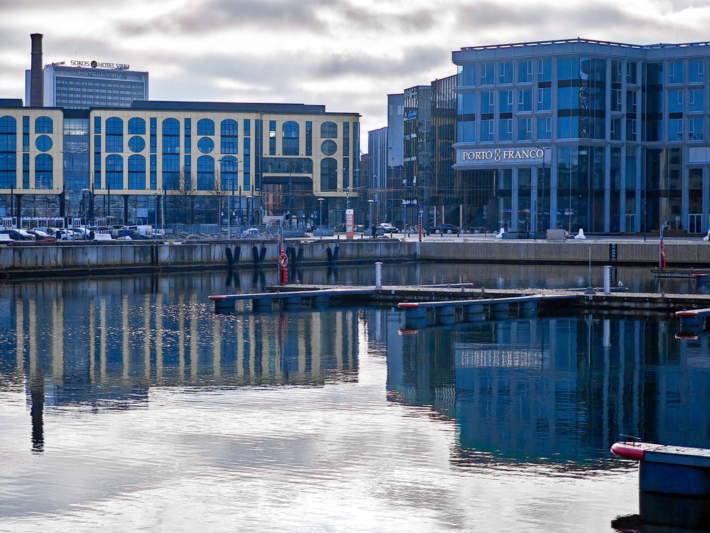 Photograph by Ljubov Trombovetskaja