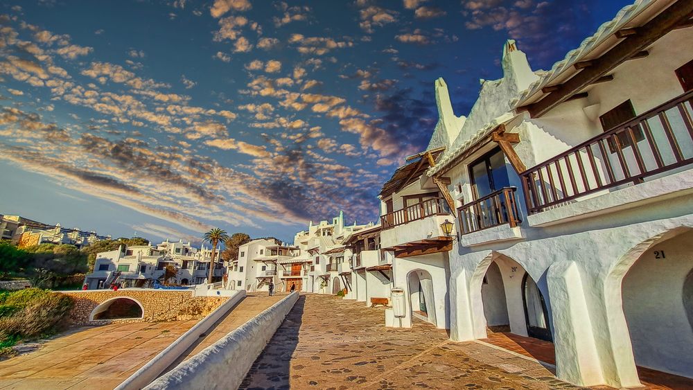 Photograph by Jobove Reus