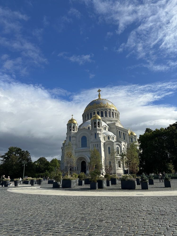 Photograph by Svetlana Tolkunova