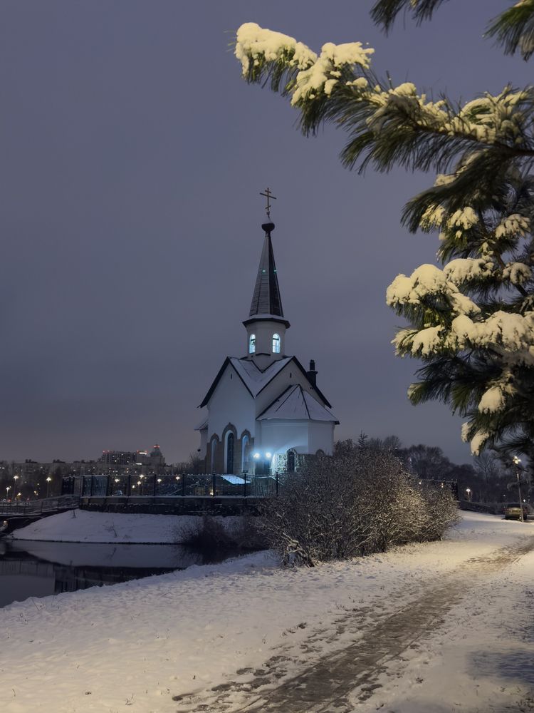 Photograph by Olga Parkhimovich