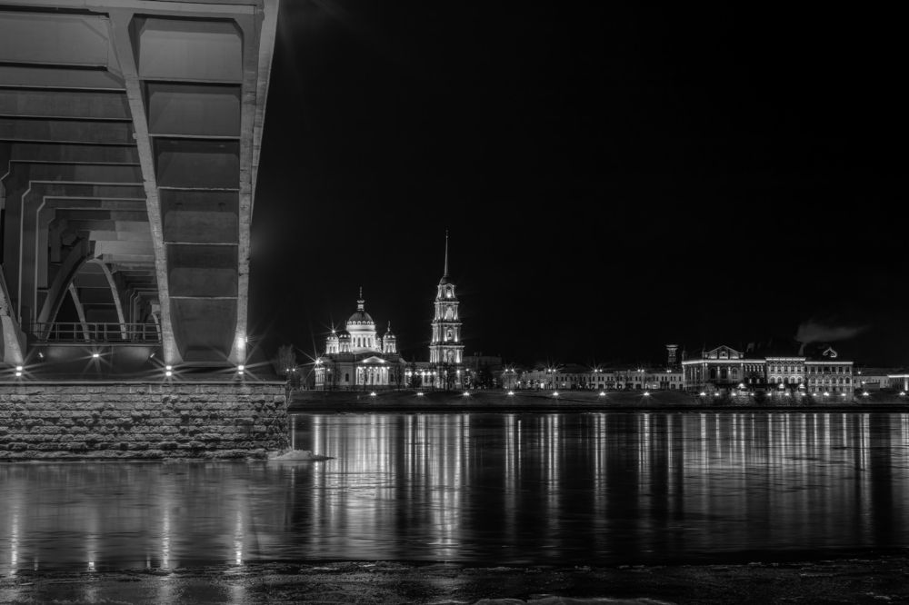 Photograph by Anton Hantov