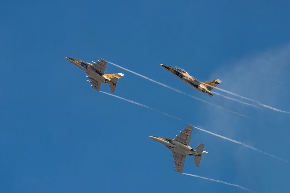 The Yak 130 aircraft accelerates.