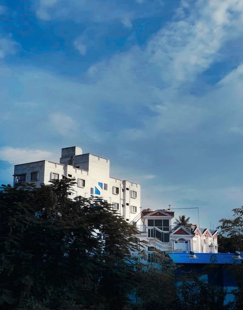 Blue white hues in city .