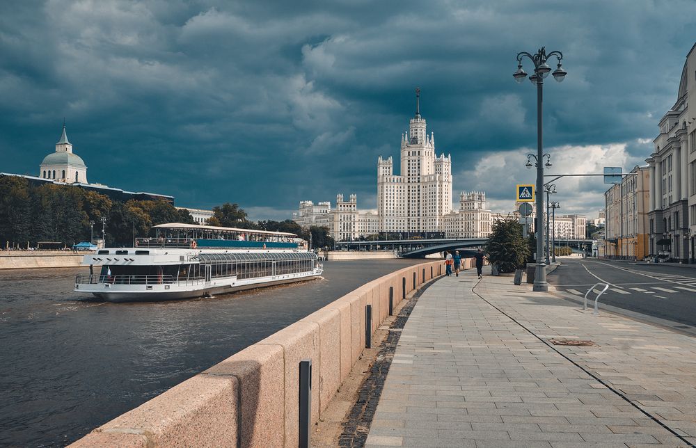 Фотография автора Александр Гришин