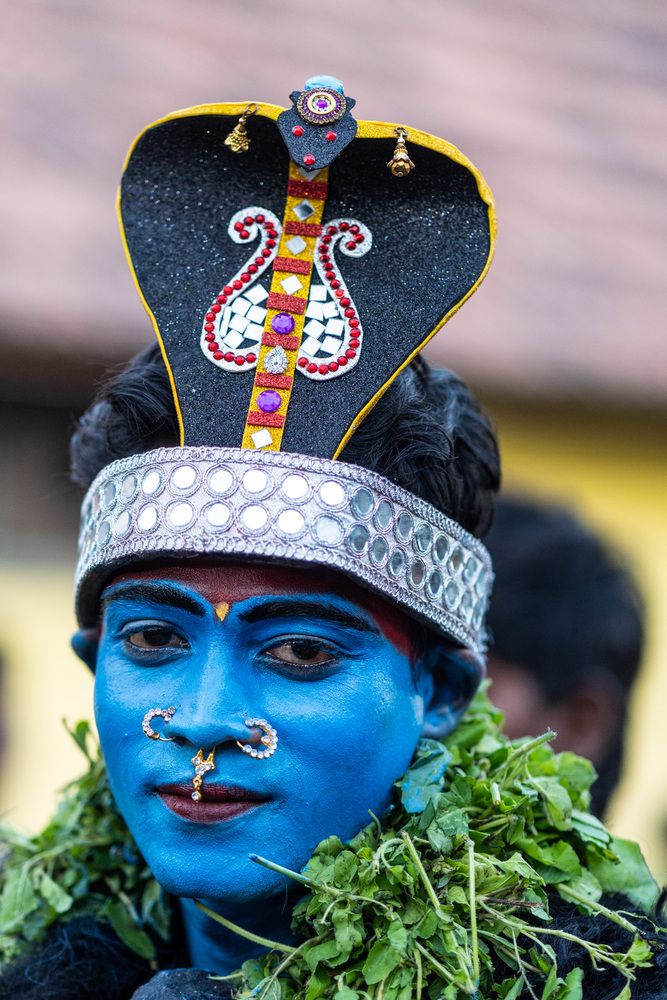 Blue Devotee: Kulasai Dasara\'s Sacred Glow