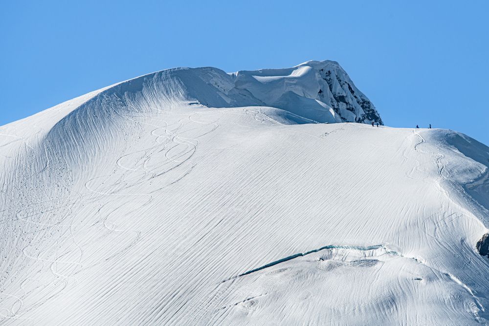 Photograph by iwamoto Reina