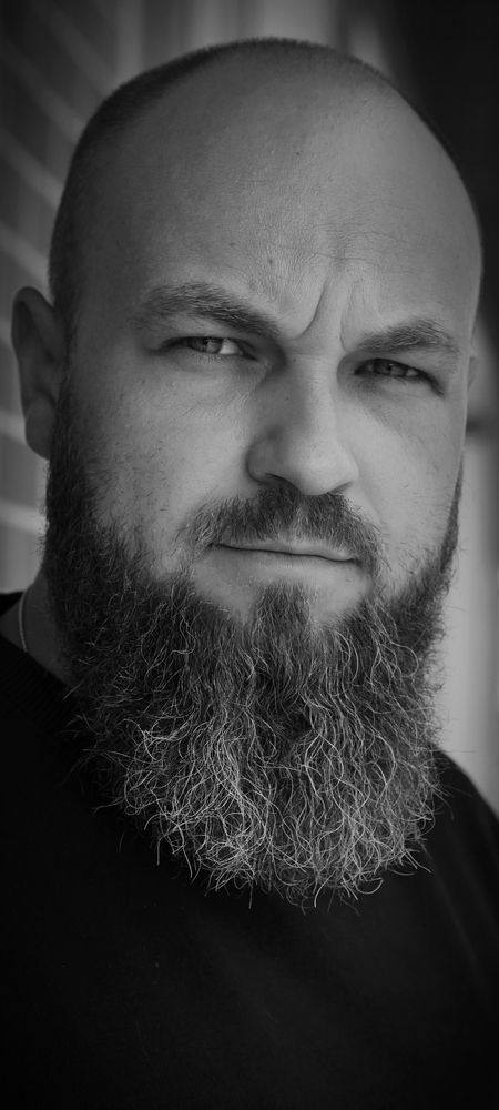Фотография автора Андрей Тищенко