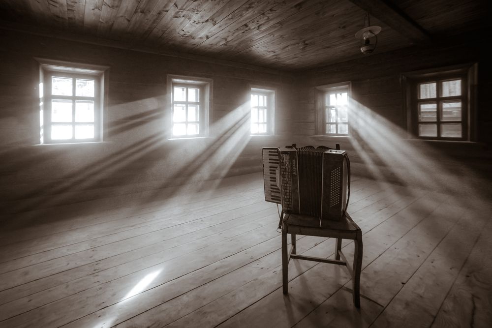 Солнце и пыль