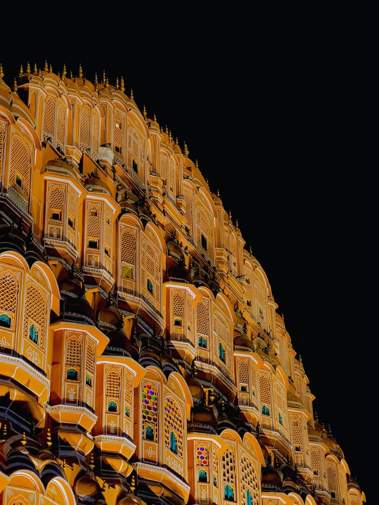 The building of windows