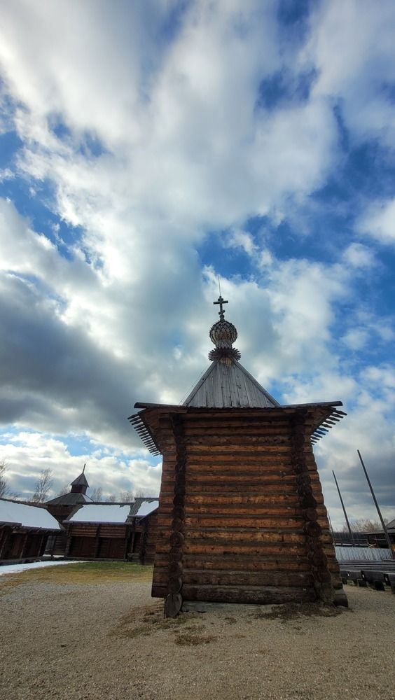 Небо Иркутска.