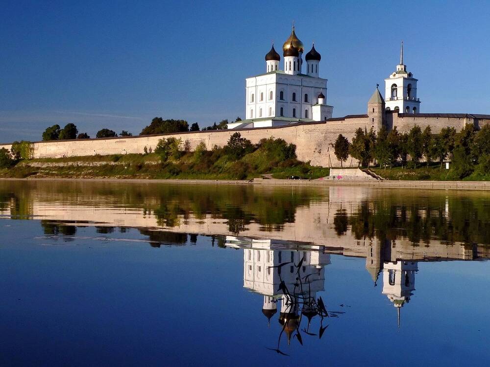 Фотография автора Александр Челмодеев