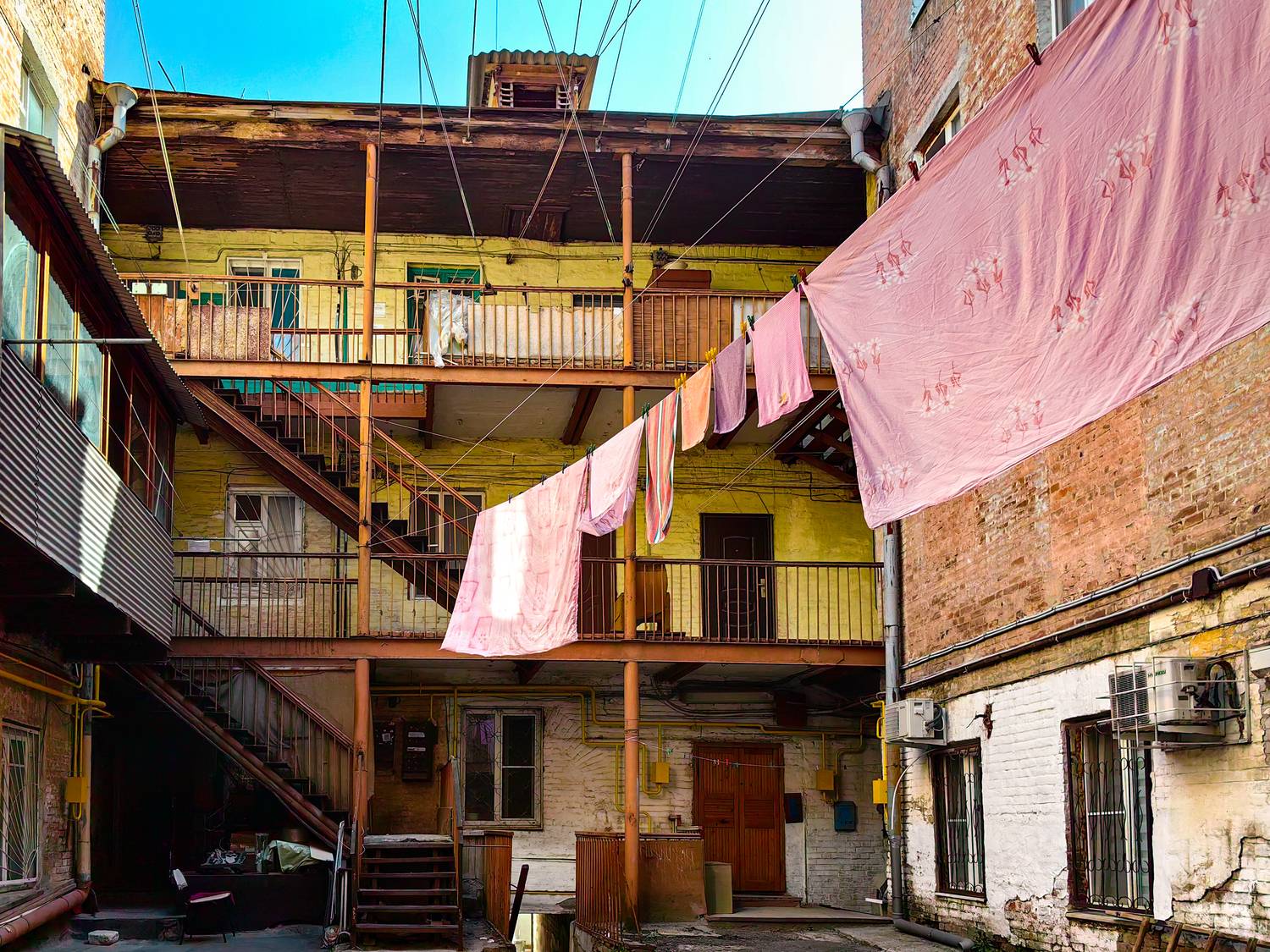 Старый дворик