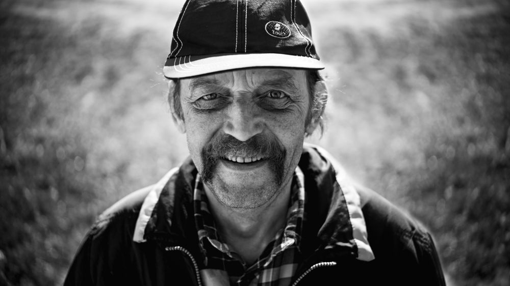 Сашка-дворник