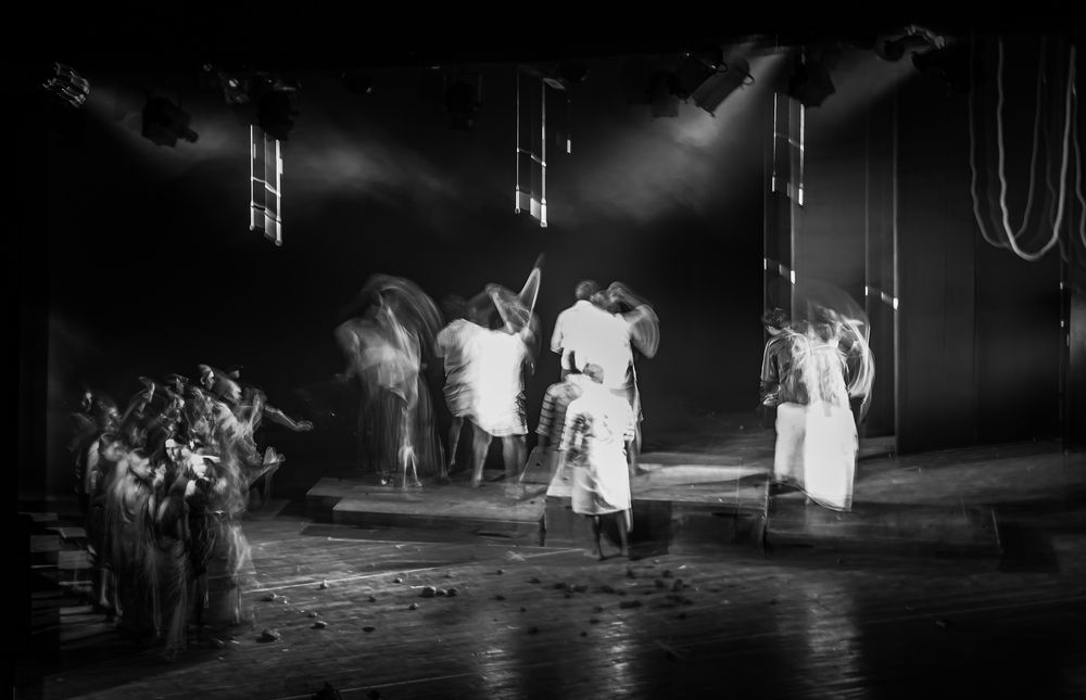 Kinetics in Verse Description