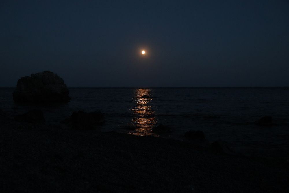 Photograph by KOREYSHA ILYA