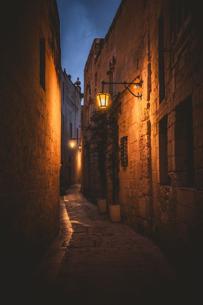 Photograph by Anatolii Kononov