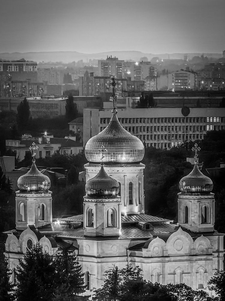 Photograph by Igor Maksimenko