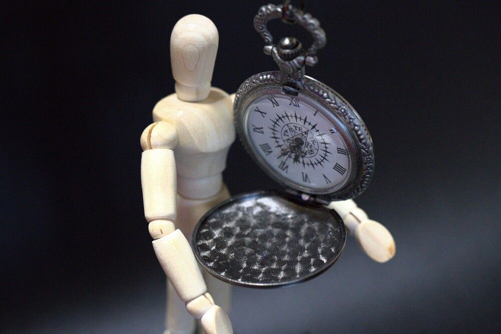 Часы дворецкого.