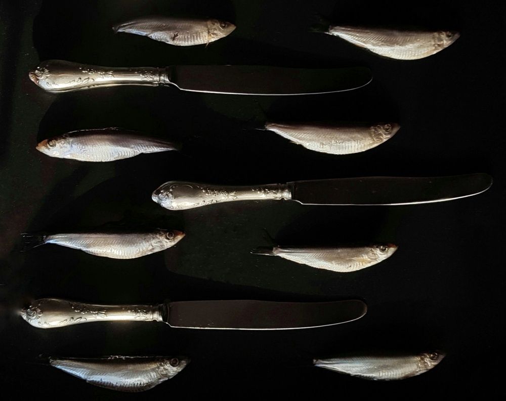 Килька и ножи
