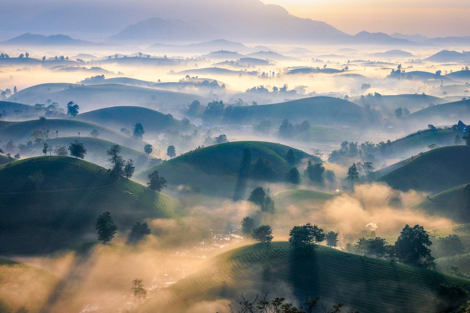 Sunrise over Long Coc, Vietnam Sunrise over Long Coc, Vietnam