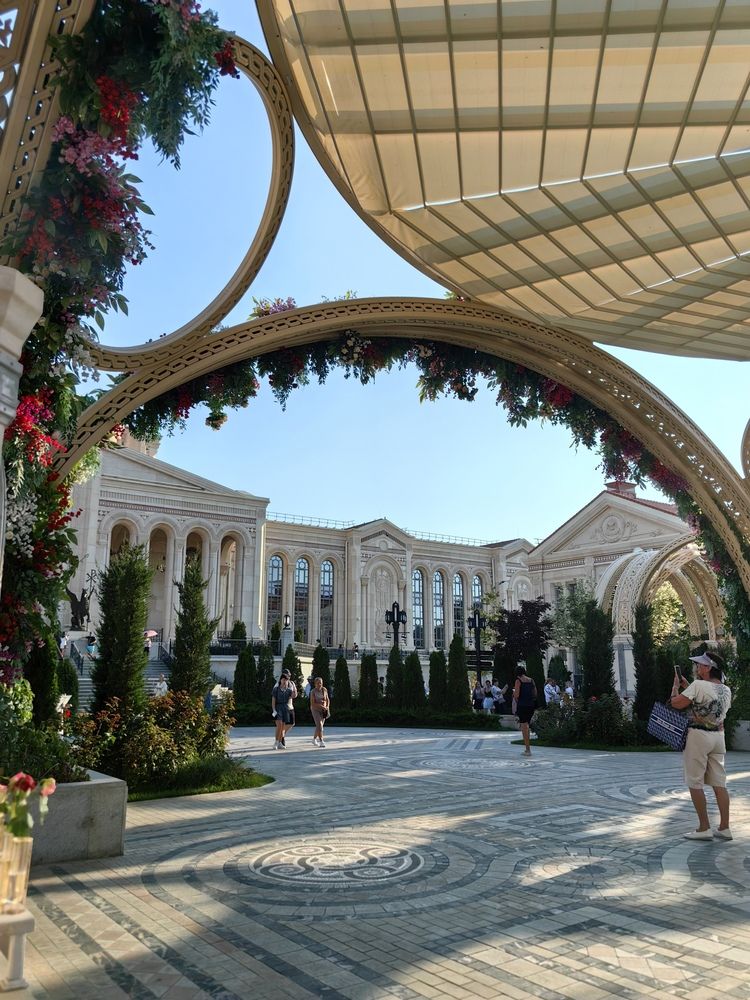 Photograph by OLGA MIKHNEVICH