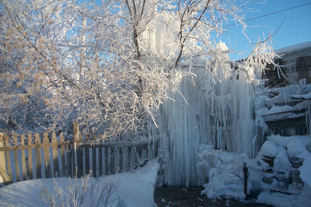 Крещенский водопад