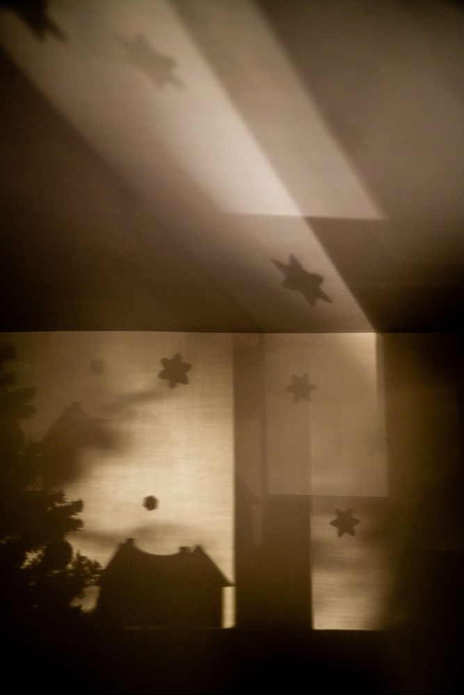 Between Dream and Daylight