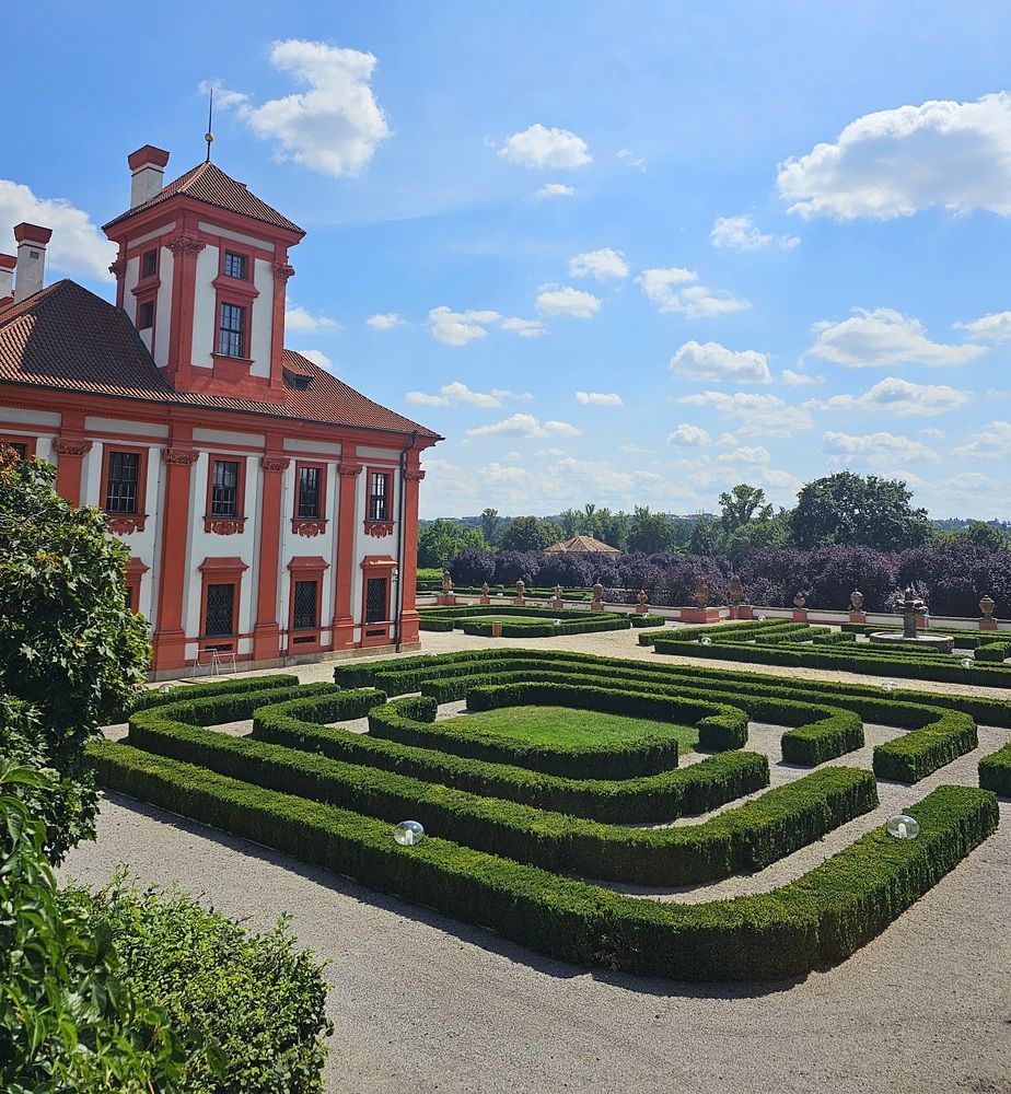 Фотография автора Oksana Podgorodetska