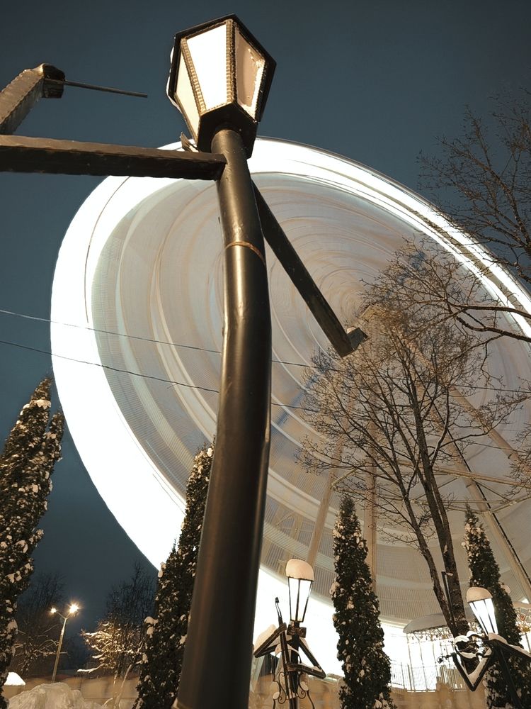 Фонарный богатырь!