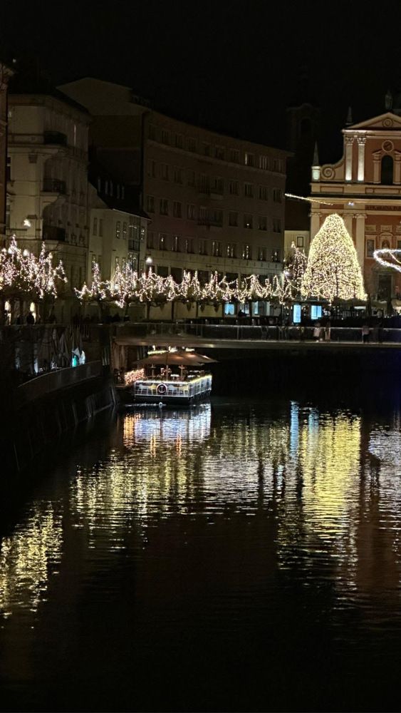 Photograph by Elena Pozdorovkina