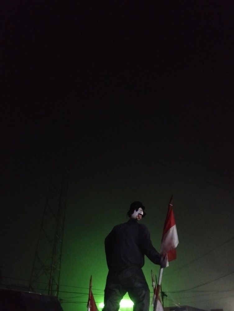 Photo #13058079