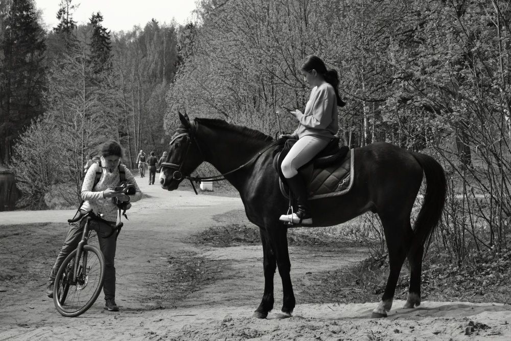 Знакомство