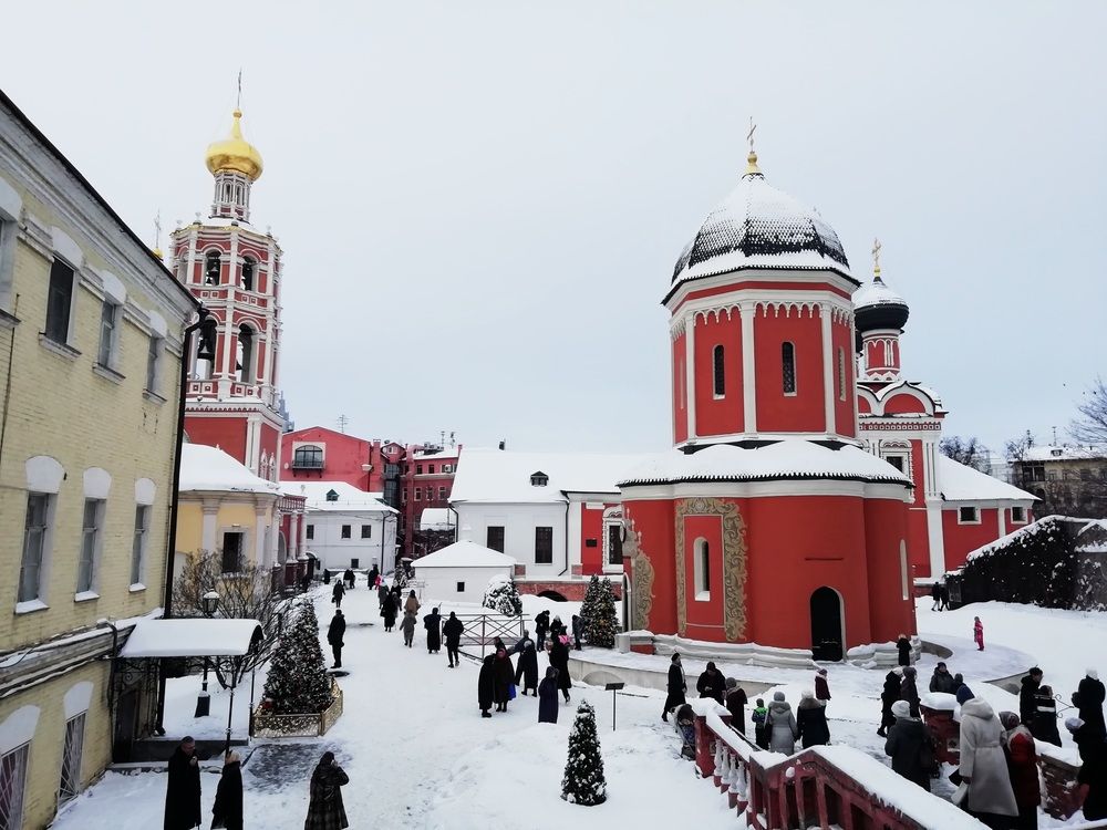 Святителя Петра в Высоко-Петровском монастыре