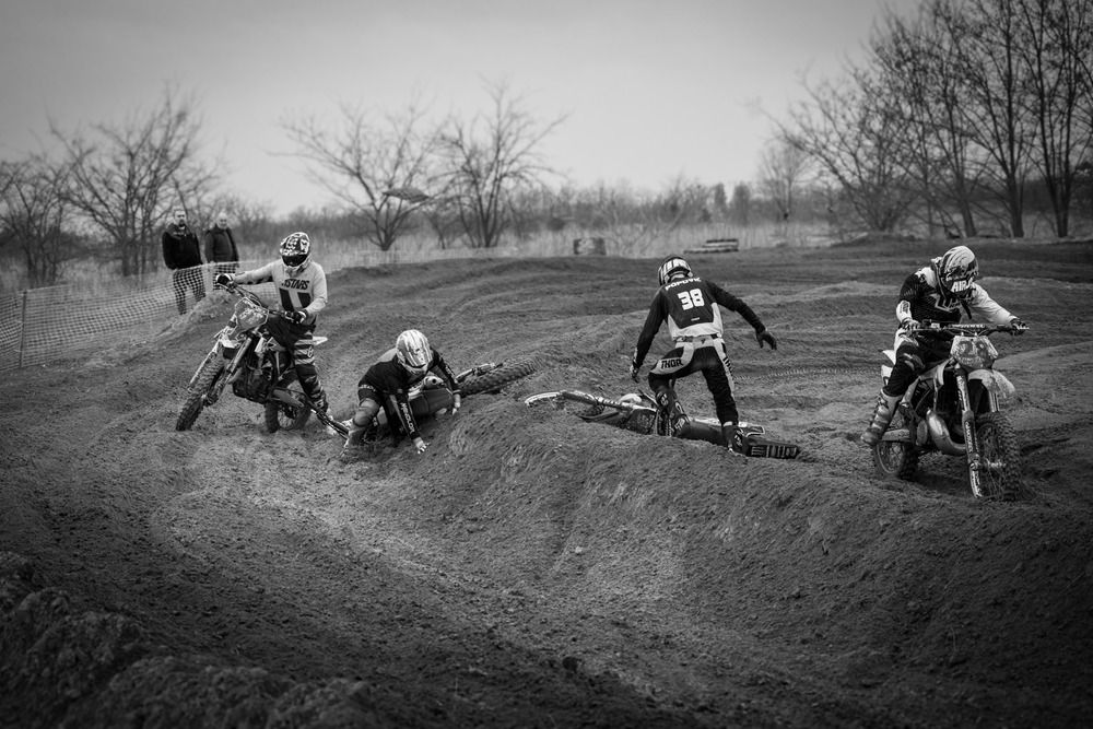 Collision in the Curve