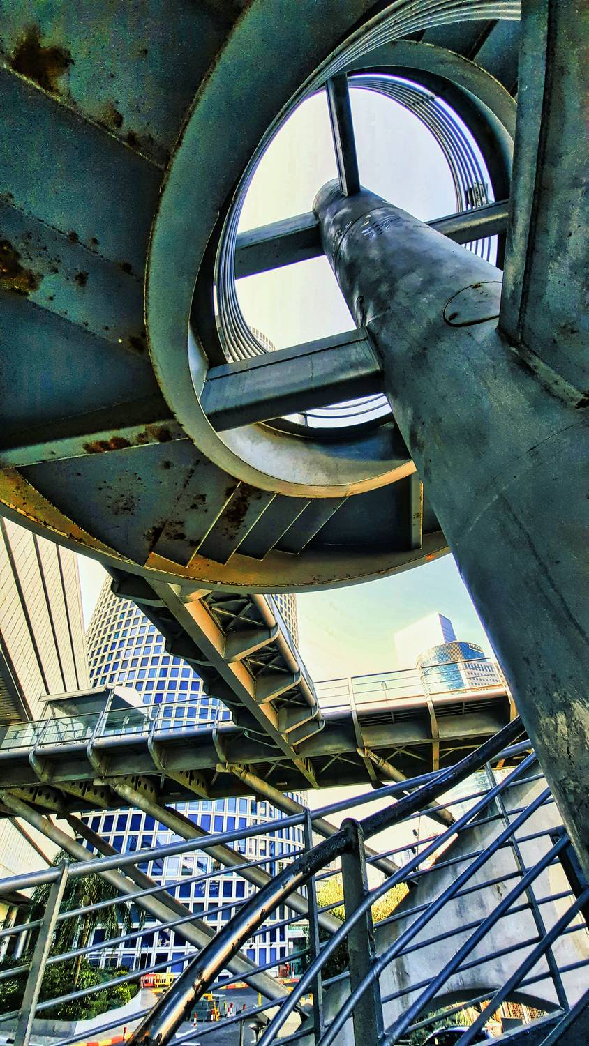 Городской сюр