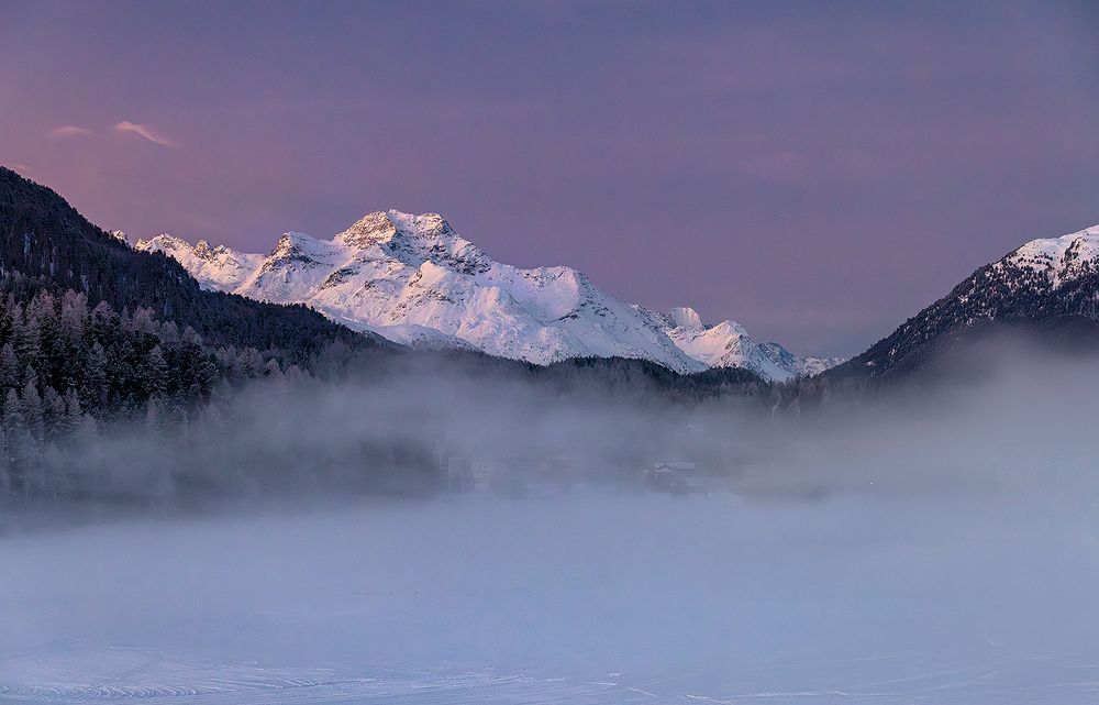 Фотография автора Андрей Гринев