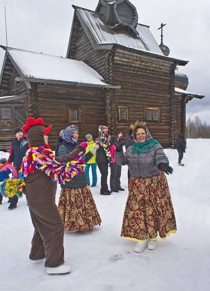 Народные гулянья.