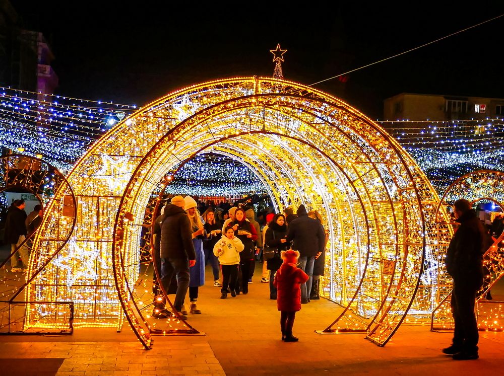 Through the tunnel of lights