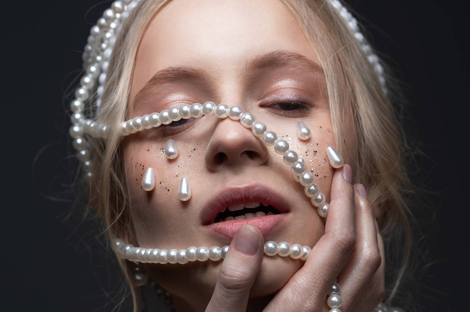 Frozen Queen Frozen Queen