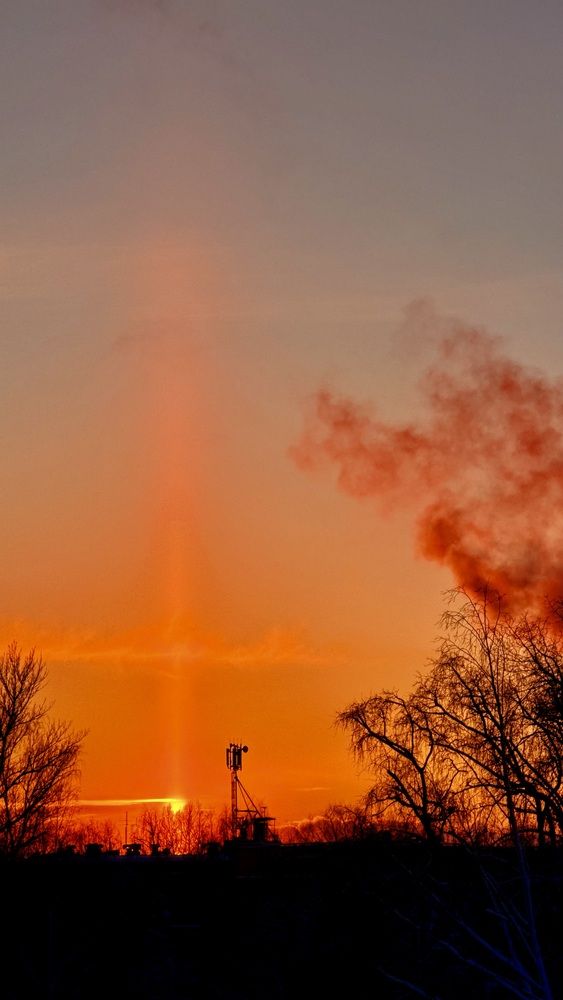 Закатный столб