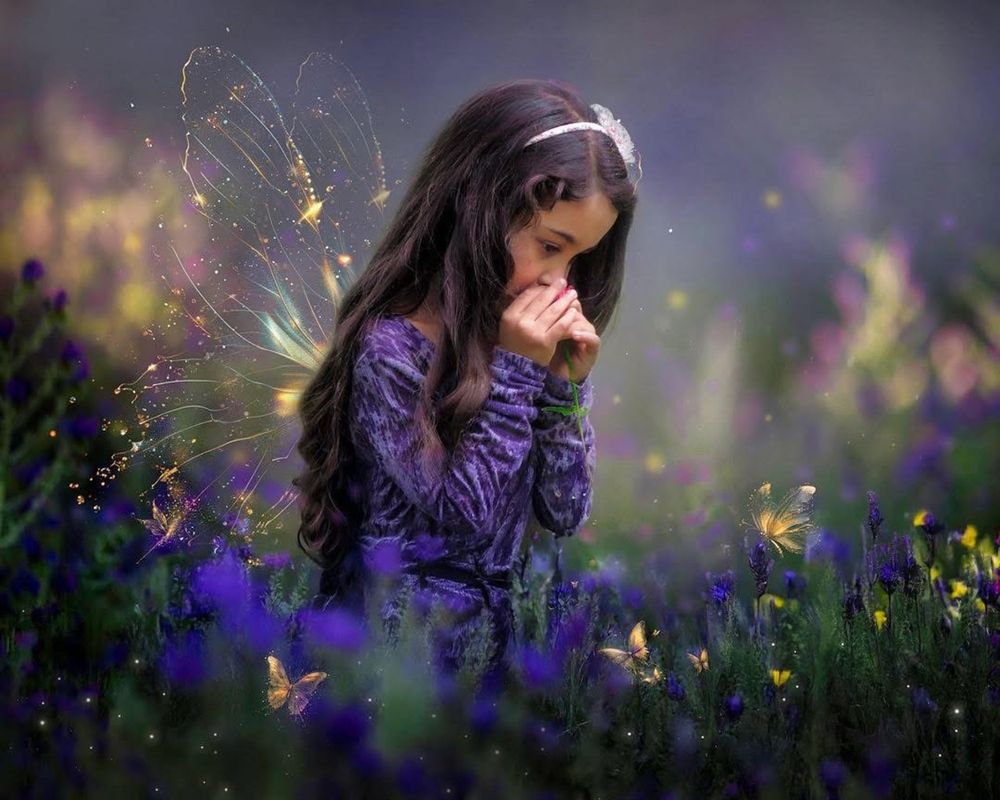 Hada entre Lilas y lavandas.