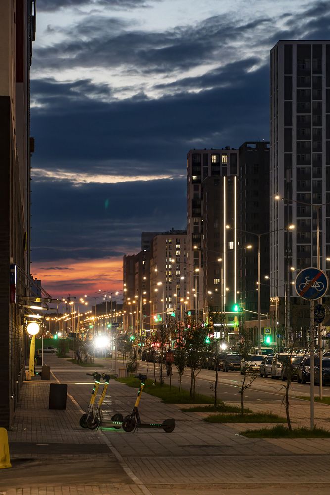 Улица Академика Ландау, Екатеринбург