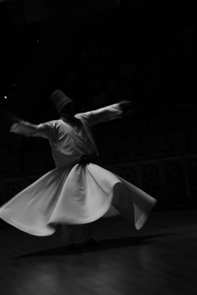 Stillness in Motion - Неподвижность в движении - Hareket Halindeki Durağanlık