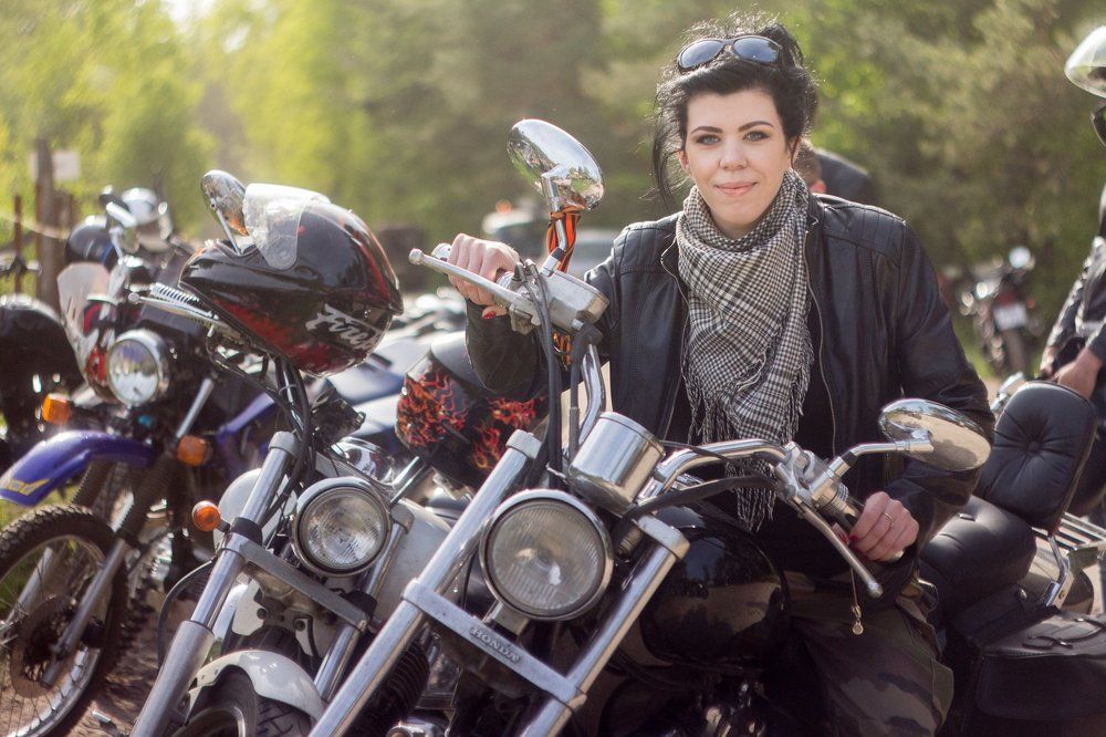 Девушка и её конь