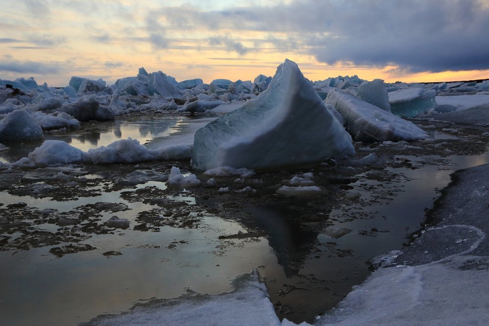 Ледоход на реке Енисей