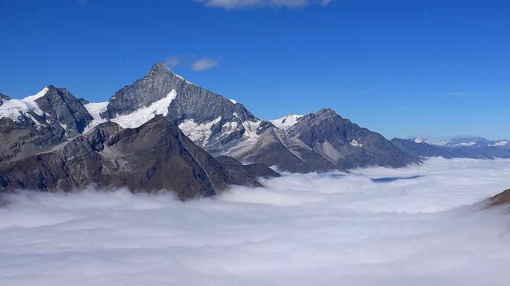 Фотография автора Владимир Лобанов