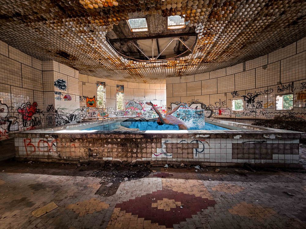 Фотография автора Максим Фролов