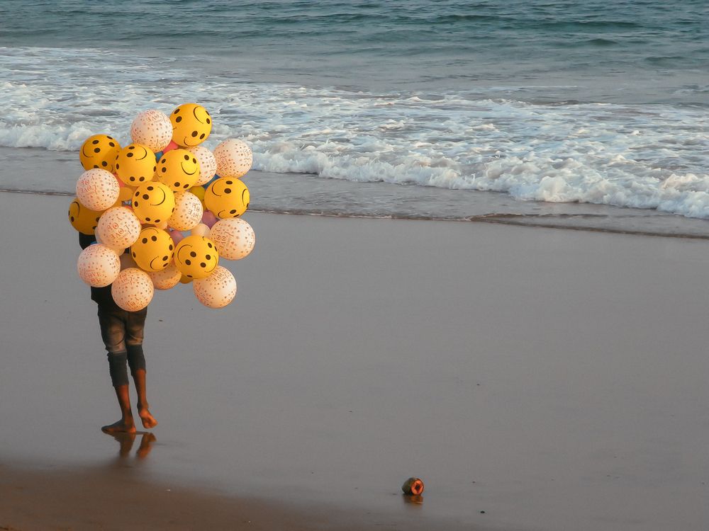 SMILEY BALOONS