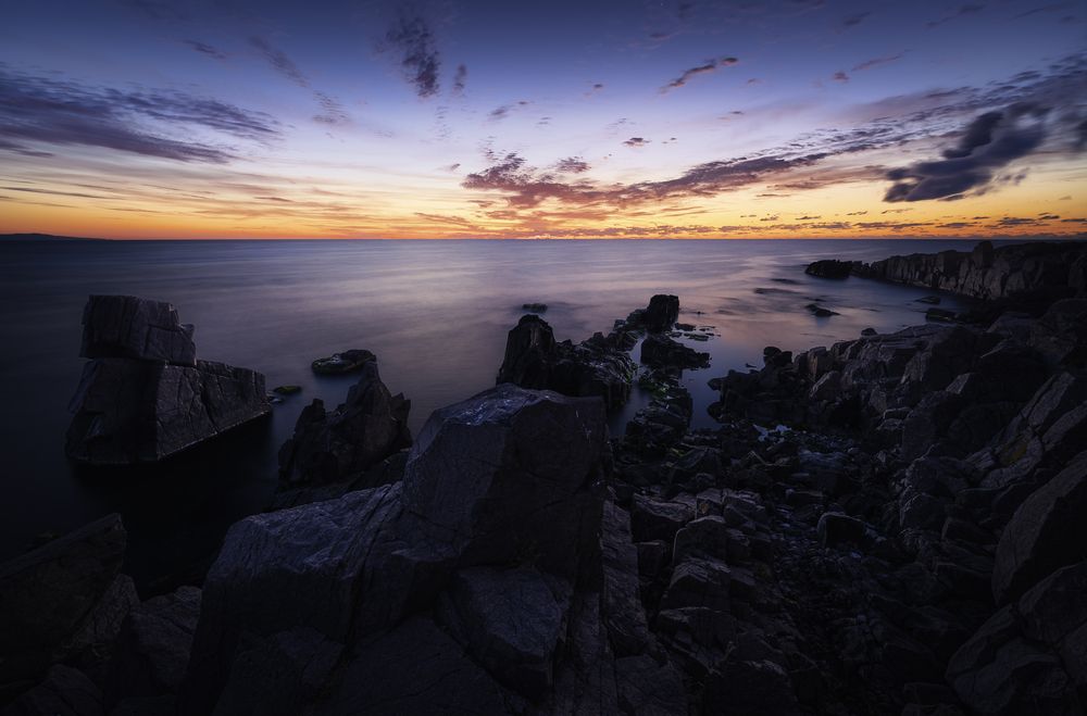 Between Night and Day